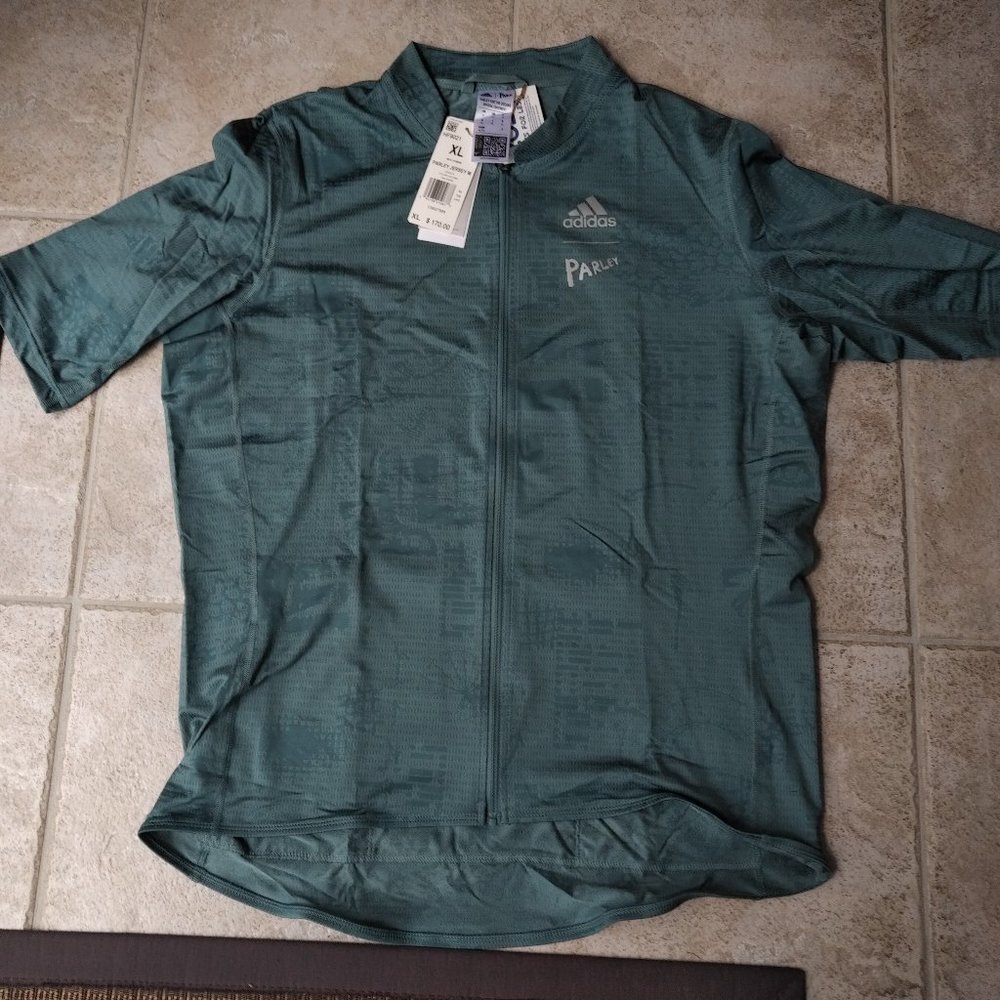 Adidas Parley Short Sleeve Cycling Jersey – New with Tags – Men’s Medium